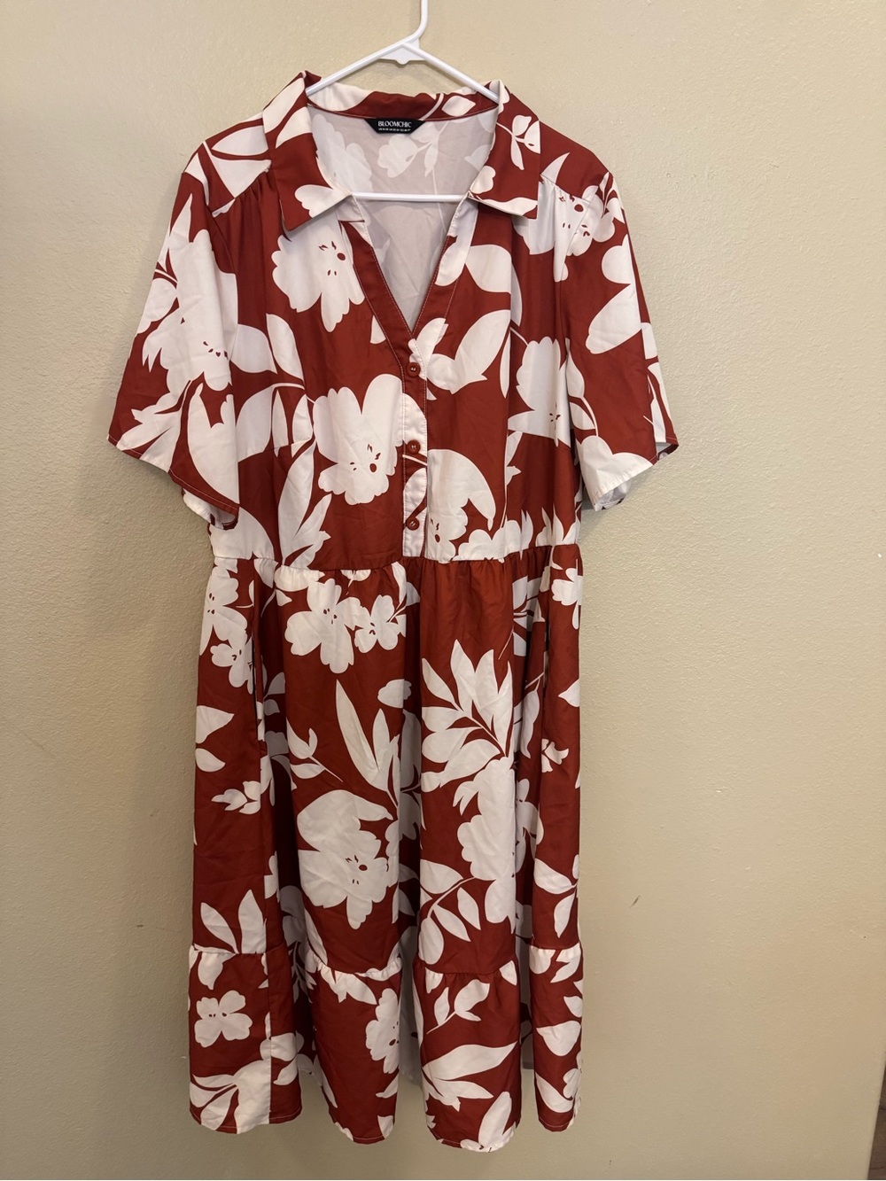 Boohoo Rust Floral Button-Front Midi Dress